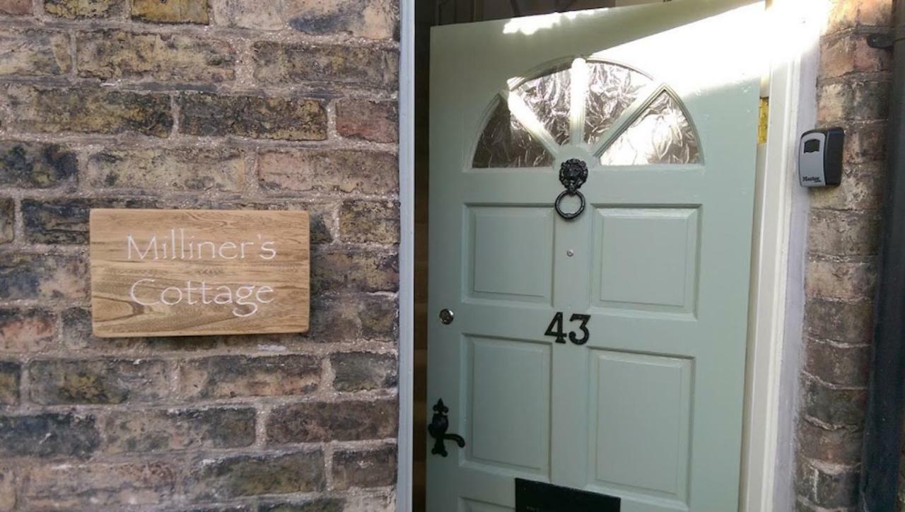 Milliner'S Cottage York Bagian luar foto